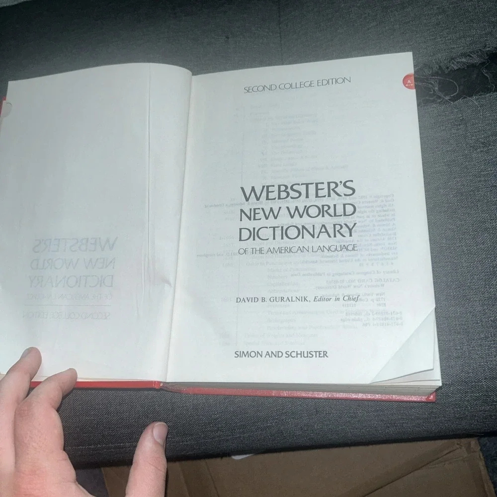 Vintage Webster's New World Dictionary Second College Edition Simon Schuster